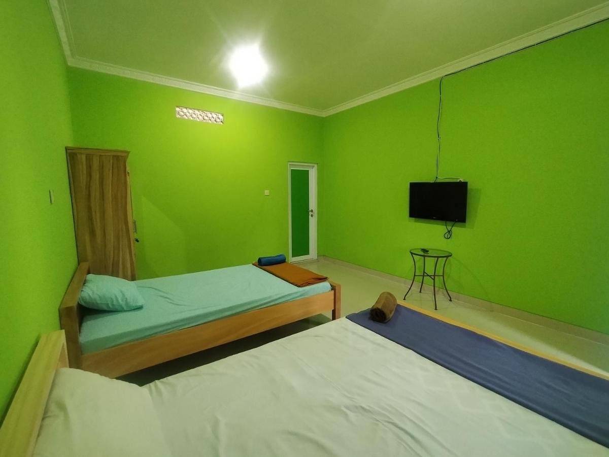 Villa Batu Tua Puncak Mitra Reddoorz Bogor Exterior foto